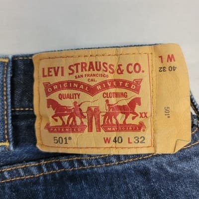 Levi's 501 Original Fit NO STRETCH Mens 40x32 Dark Wash Blue Straight Leg - Thumbnail 4