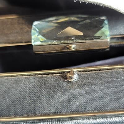 SONDRA ROBERTS Silver Box Clutch Purse Flower Grey Chain Evening Bag NYE - Thumbnail 5