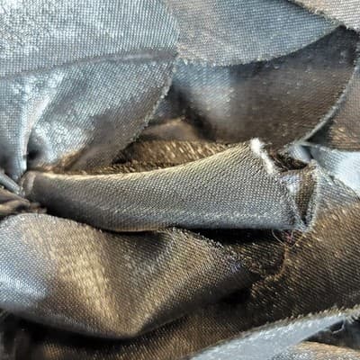 SONDRA ROBERTS Silver Box Clutch Purse Flower Grey Chain Evening Bag NYE - Thumbnail 12