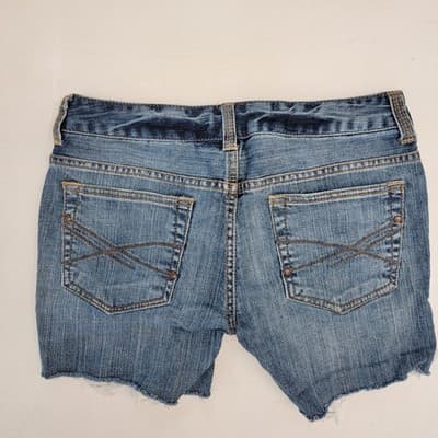 Aeropostale Distressed Denim Shorts Great Condition Low Rise Side Split - Thumbnail 7