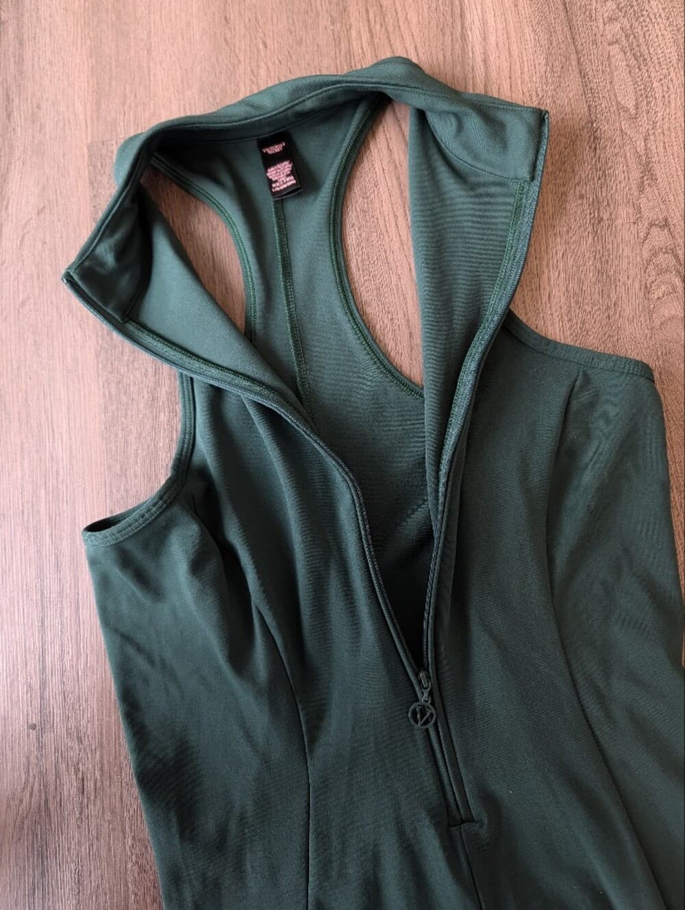 Victoria's Secret Flow Point Dark Teal Sleeveless FitnessJumpsuit with Front Zip - Thumbnail 9