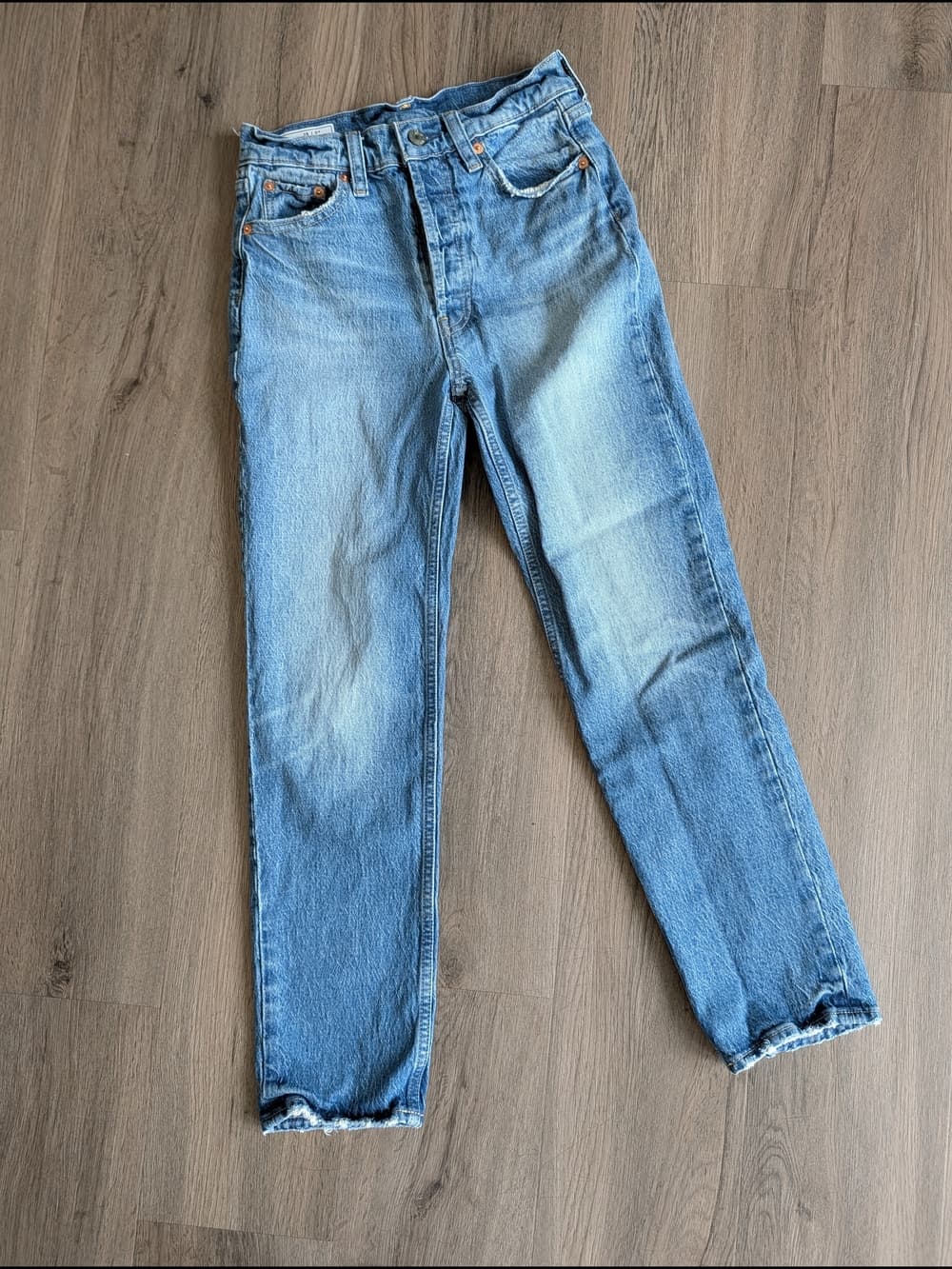 GAP Women's Medium Wash Faded Cheeky High Rise Straight-Leg Blue Jeans - Thumbnail 2