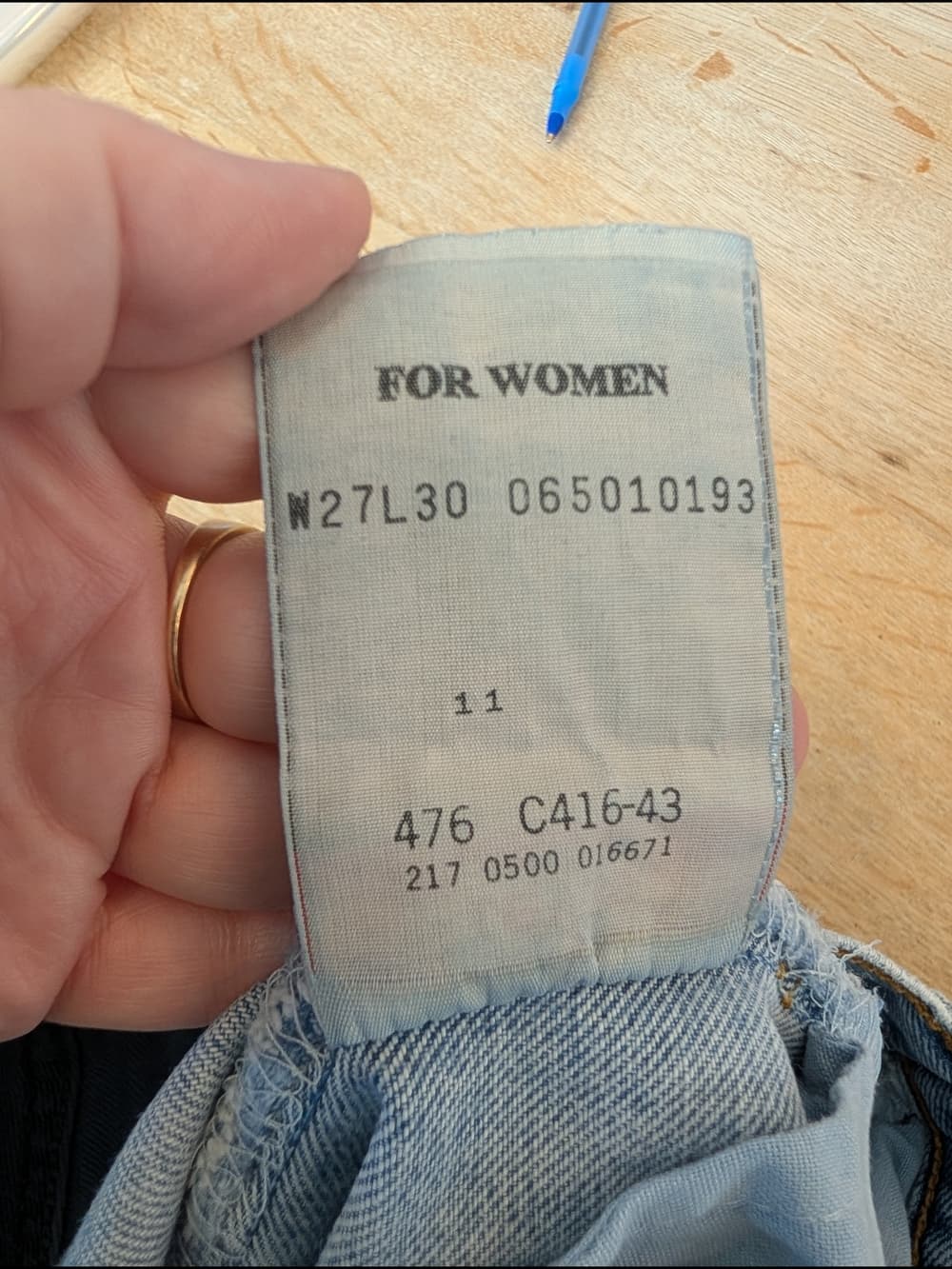 Vintage 2000 Y2K Levi's 501 Button Fly Light Blue Faded Wash Straight Leg Jeans - Thumbnail 11