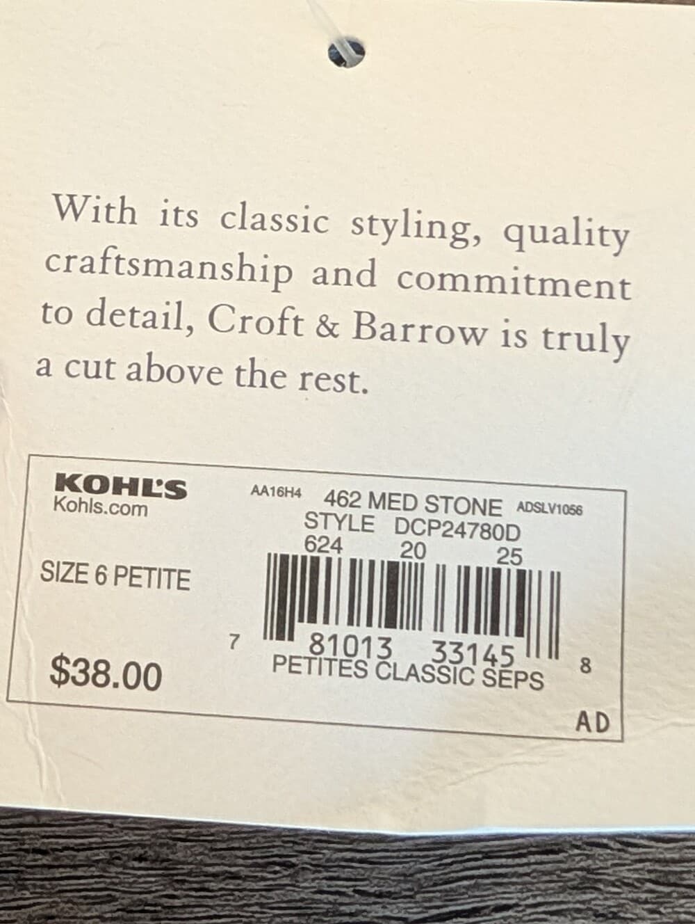croft & barrow Light Blue Denim Capri Jeans Stretchy Waist Button Accent - Thumbnail 3