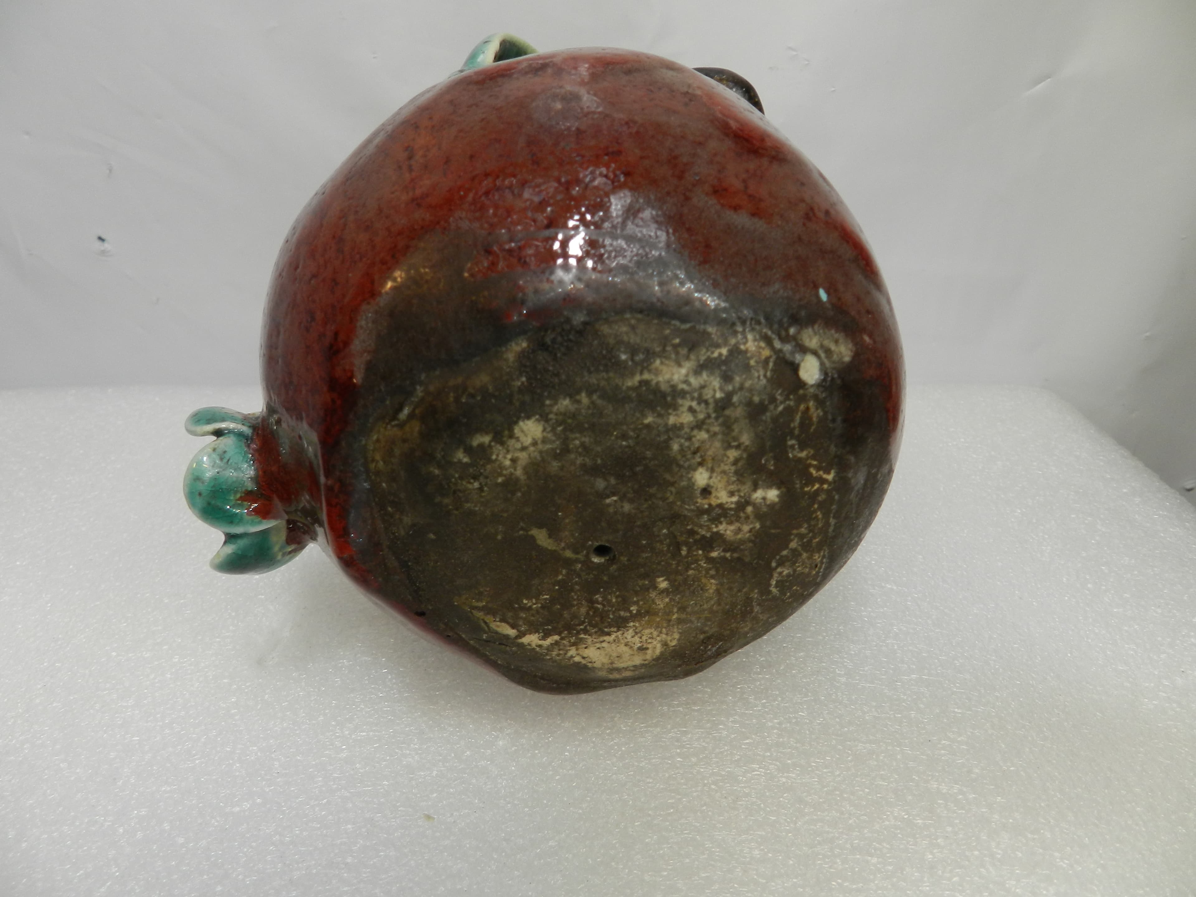 Vintage Chinese Guangdong / Shiwan Pottery Ceramic Pomegranate Artwork (O24S) - Thumbnail 3