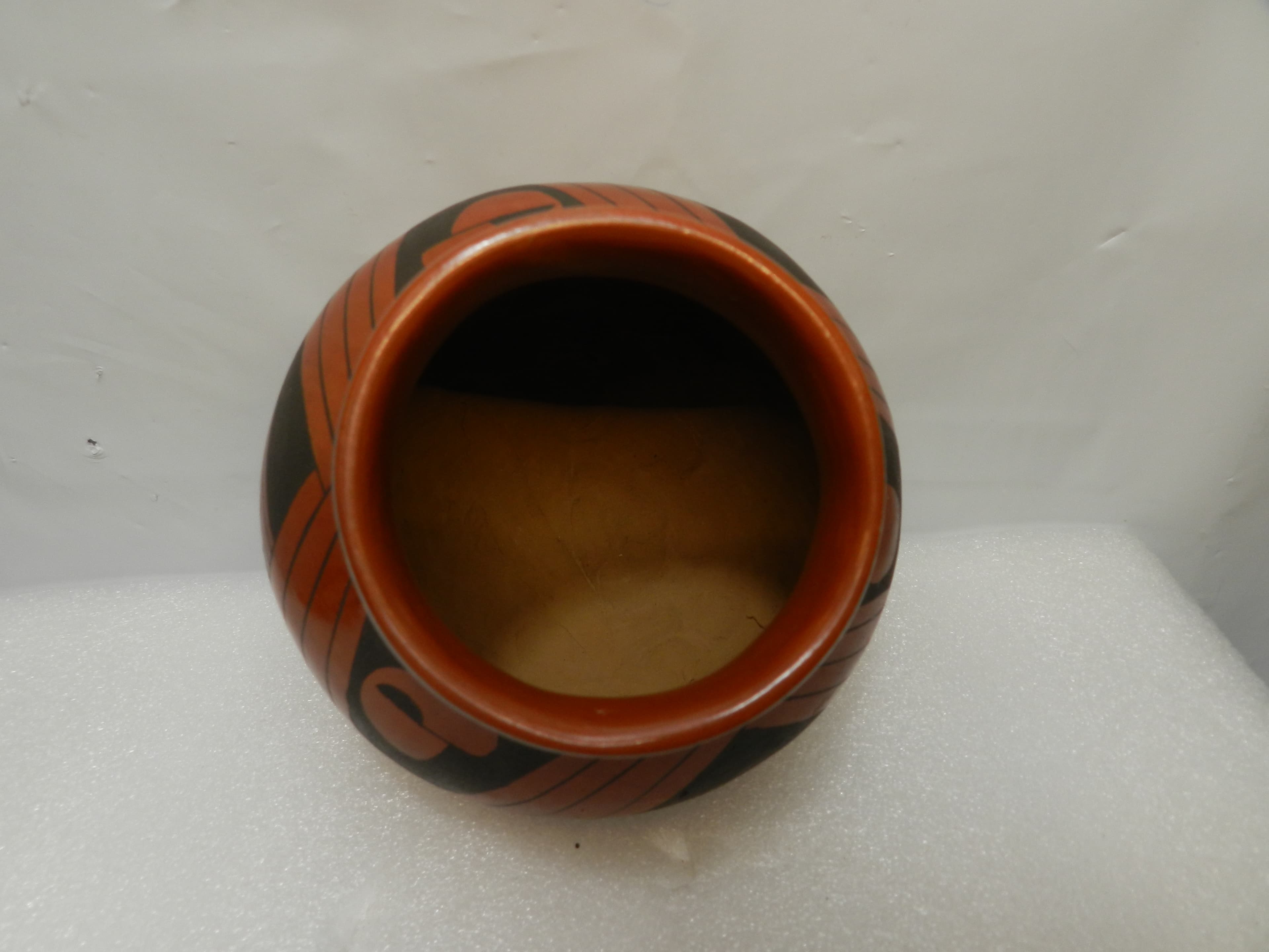 Vintage Mata Ortiz Polychrome pottery vase by Sofia de Tena Signed (O27S) - Thumbnail 5