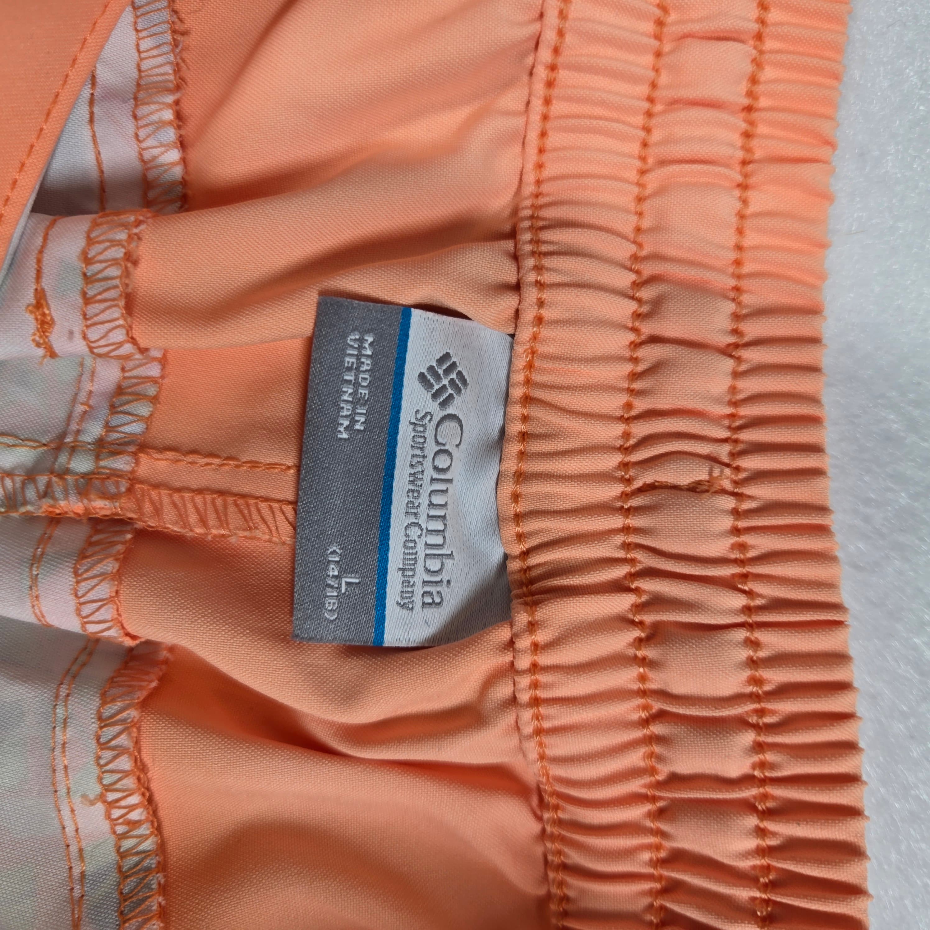 Columbia Women's active shorts size L - Thumbnail 8