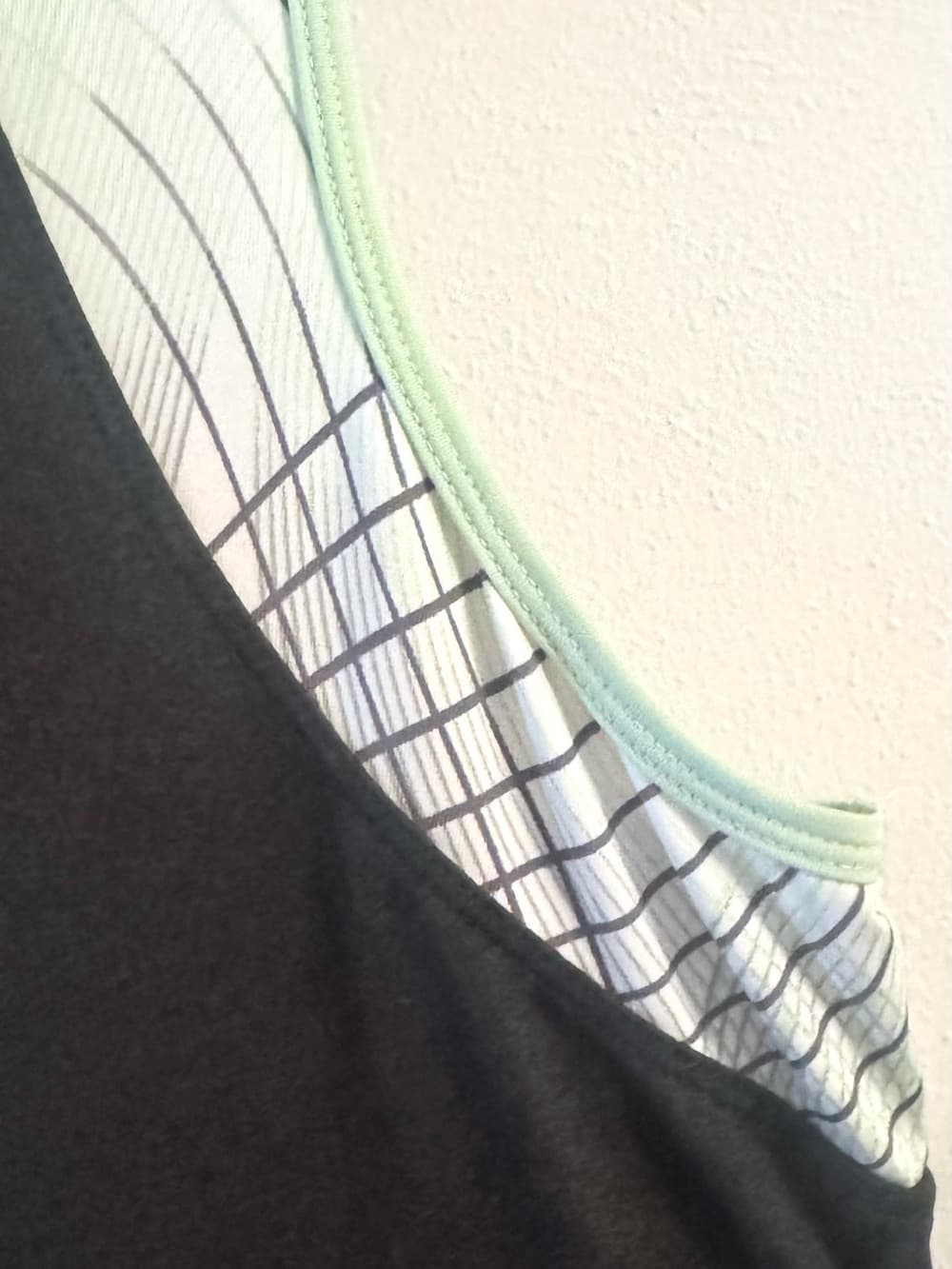 Tail Dark Grey Geometric Racerback Athletic Tank Top XL - Thumbnail 3