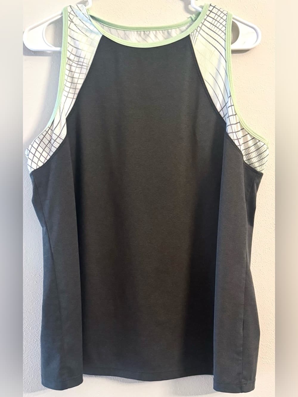 Tail Dark Grey Geometric Racerback Athletic Tank Top XL