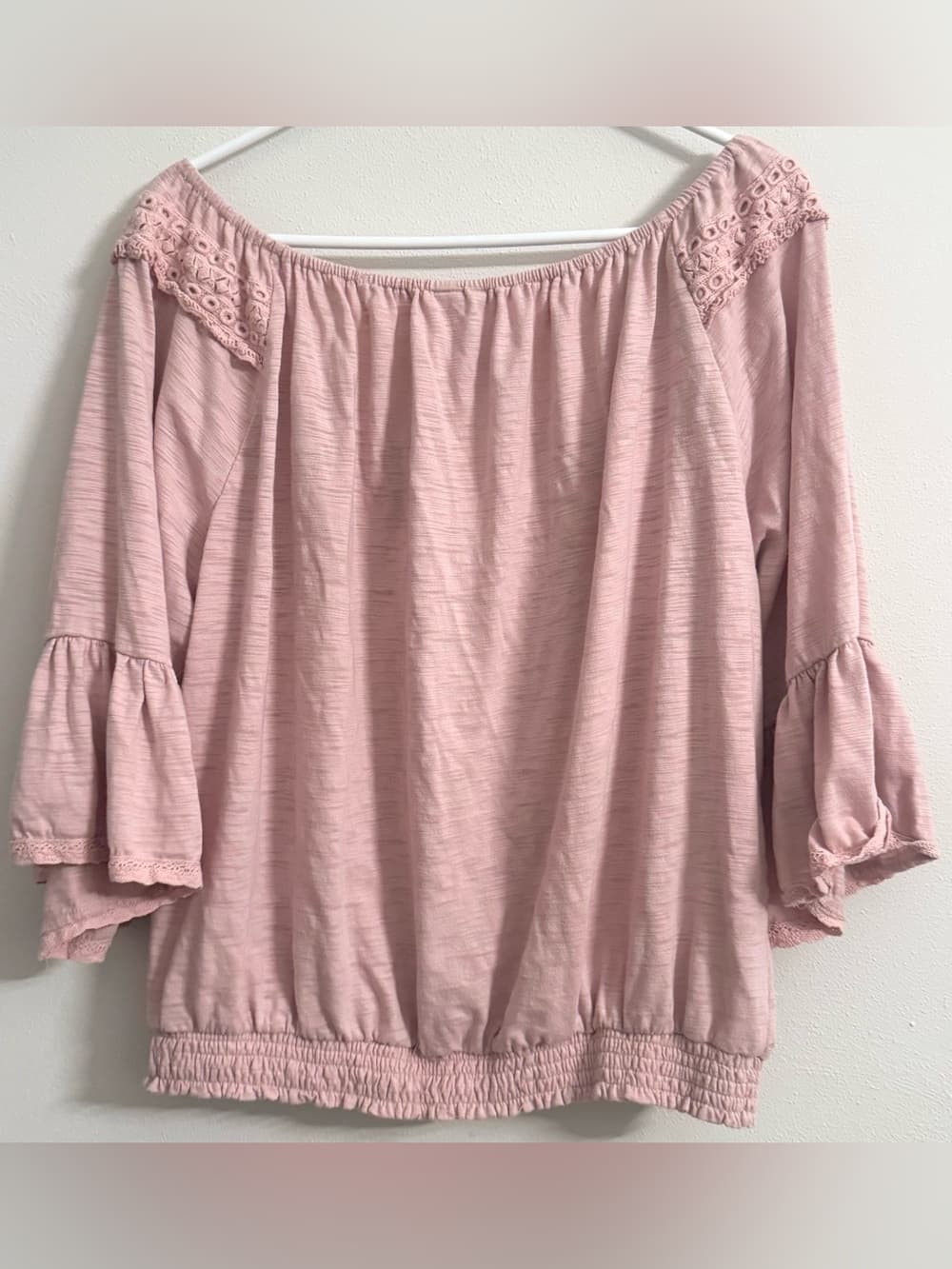 C Est. 1946 Blush Pink Boho Off Shoulder Eyelet Lace Top XL Bell Sleeve Tassel - Thumbnail 2