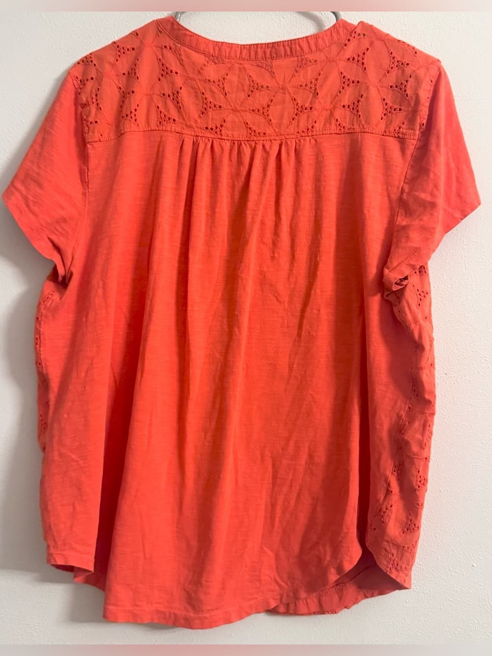 St. John's Bay Coral Orange Eyelet Short Sleeve V-Neck Top XL 100% Cotton Boho - Thumbnail 2