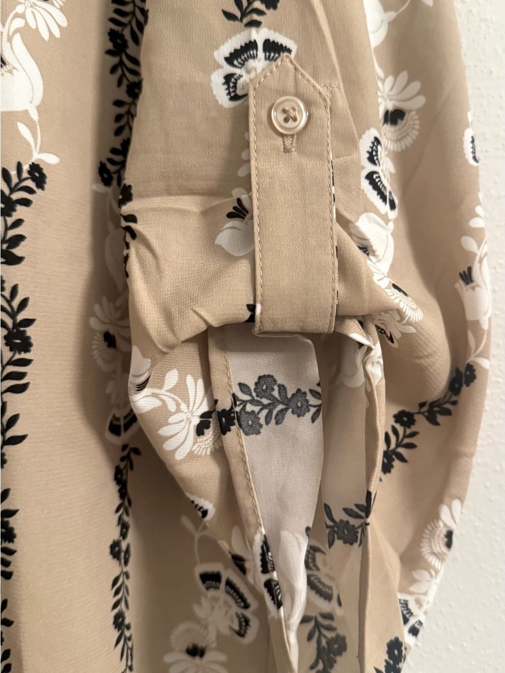 Como Black Tan Daisy Floral Print Long Sleeve Blouse M V-Neck Boho Casual - Thumbnail 5