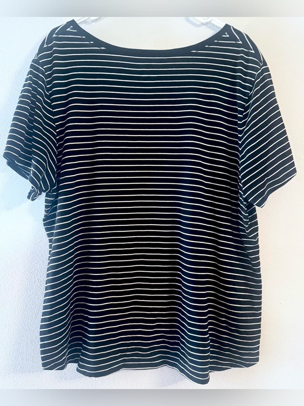 Old Navy Everywear Black White Striped Short Sleeve Tee XXL Cotton Casual - Thumbnail 2