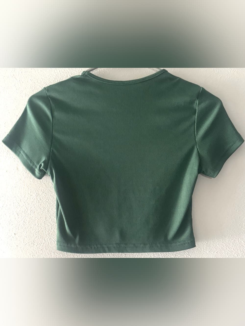 Women's Forest Green Ribbed Crop Top Short Sleeve Scoop Neck Size XS - Thumbnail 2