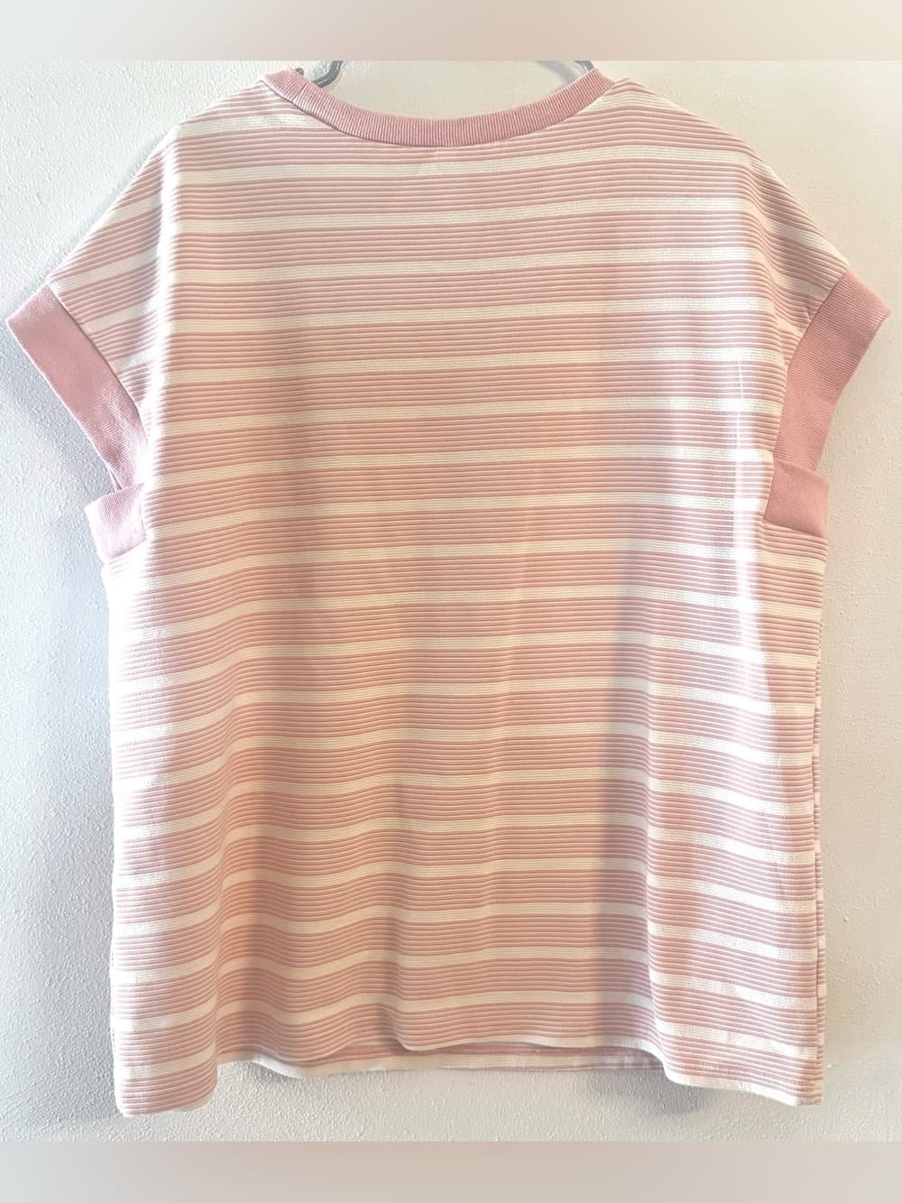 Evaless Pink White Striped Short Sleeve Knit Top XL Ribbed Trim Casual - Thumbnail 2