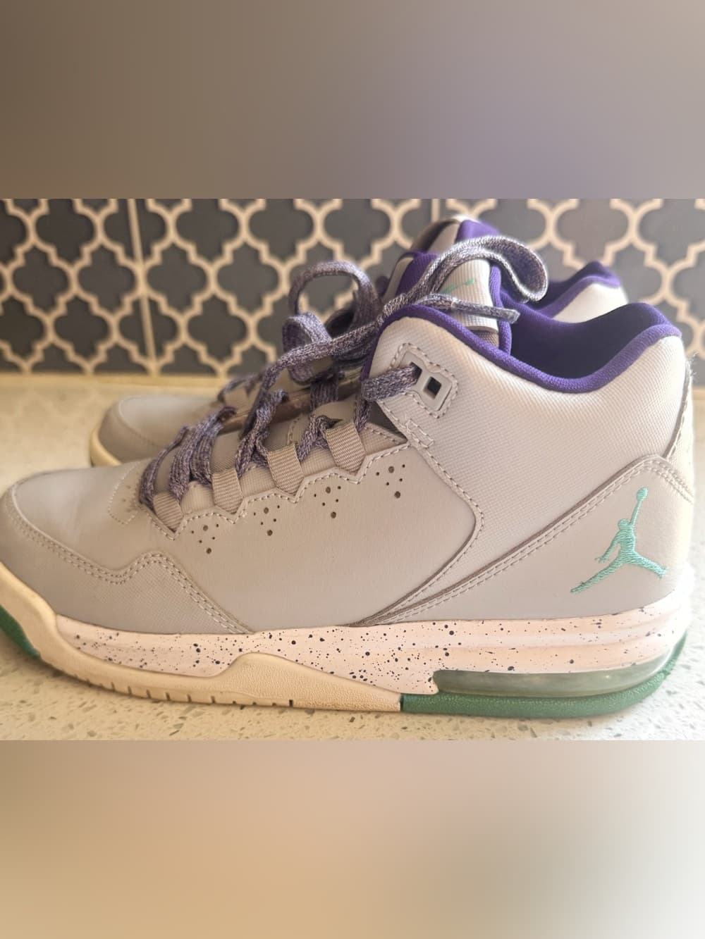Nike Air Jordan Flight Origin 2 Sneakers White Purple Green Women's Size 5.5 - Thumbnail 2