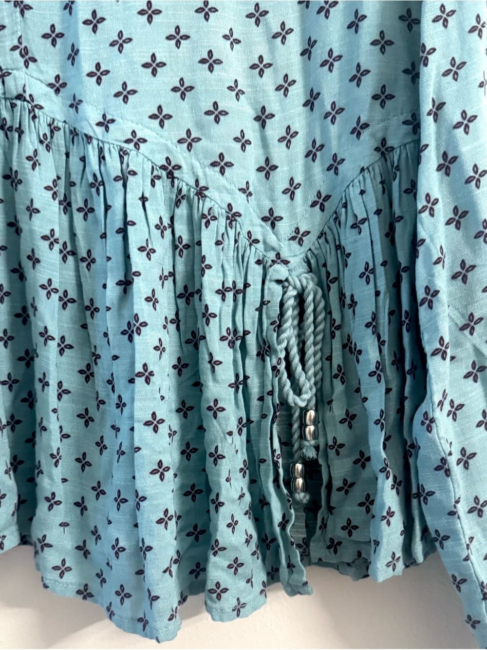 Time and Tru Teal Blue Ditsy Print Long Sleeve Peasant Blouse L Boho Tie Neck - Thumbnail 5