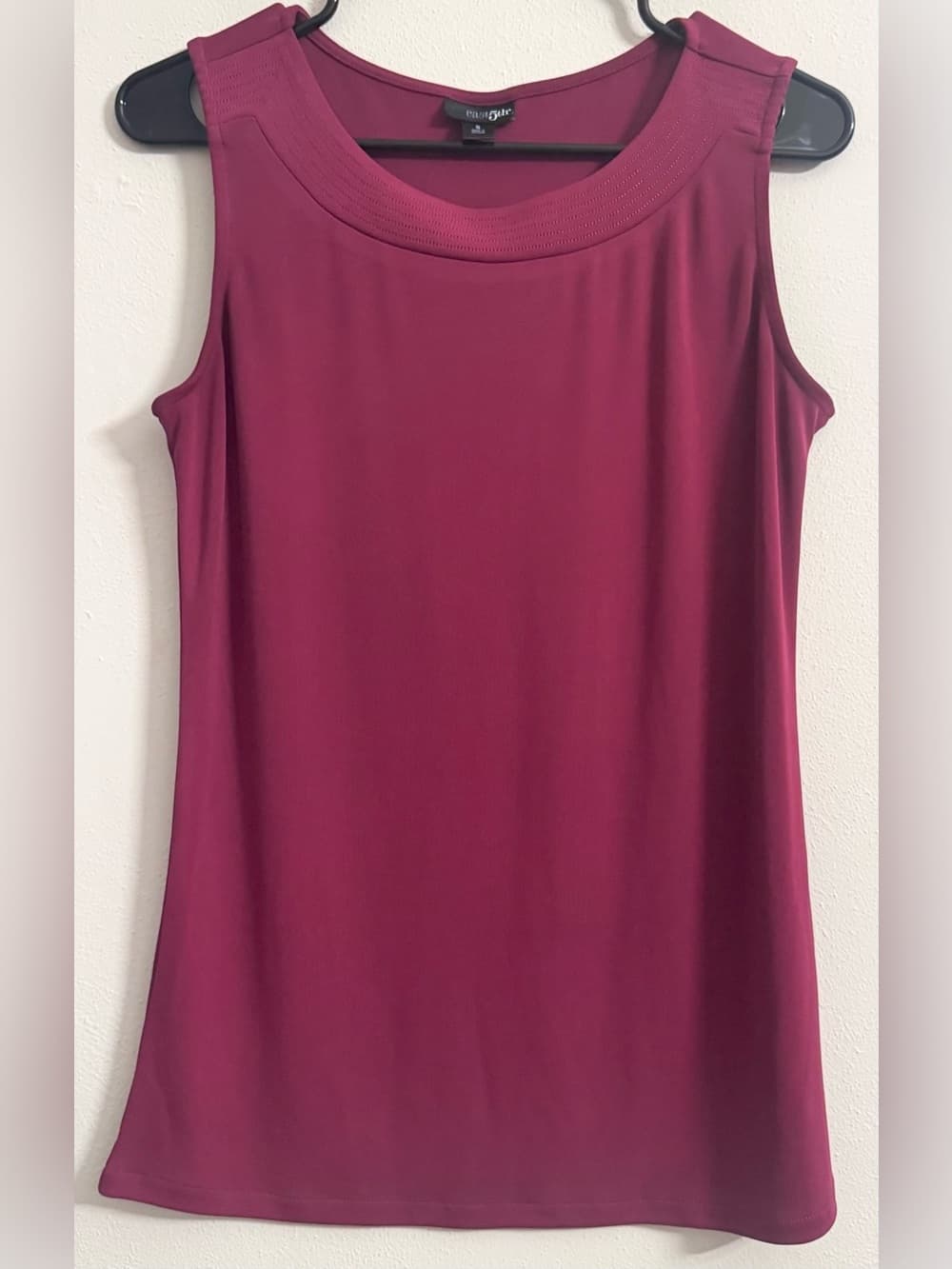 East 5th Burgundy Sleeveless Scoop Neck Tank Top S Stretch Minimalist Layering