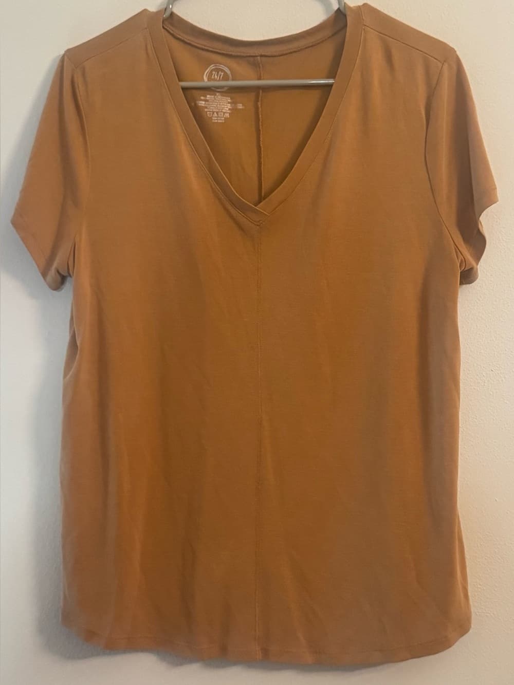Women's Caramel Brown V-Neck Short Sleeve Tee Relaxed Fit Size XL