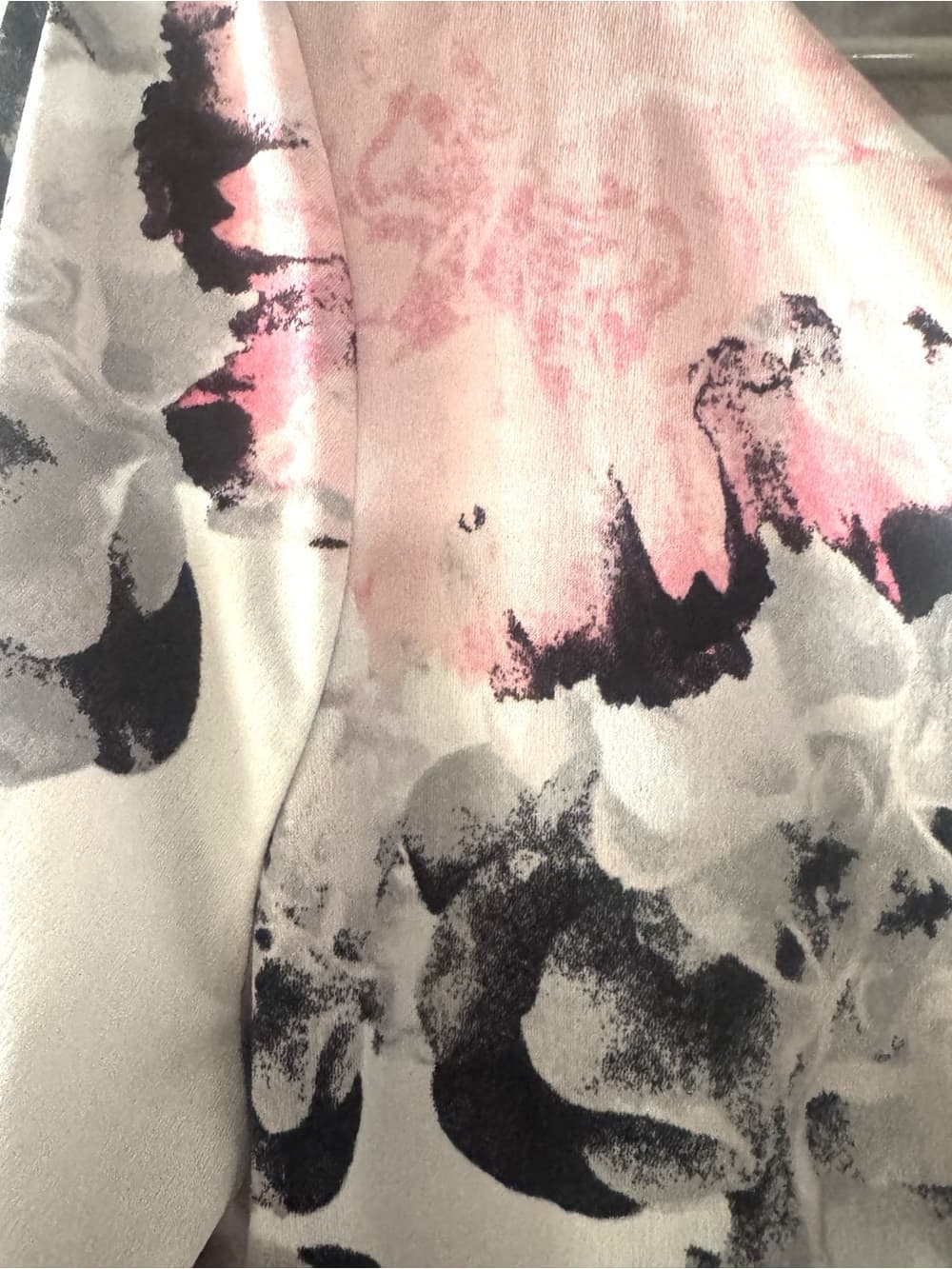 Ellen Tracy Women's Pink Black Watercolor Floral Long Sleeve Blouse Size Small - Thumbnail 3