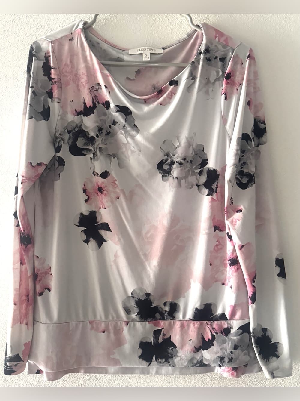 Ellen Tracy Women's Pink Black Watercolor Floral Long Sleeve Blouse Size Small