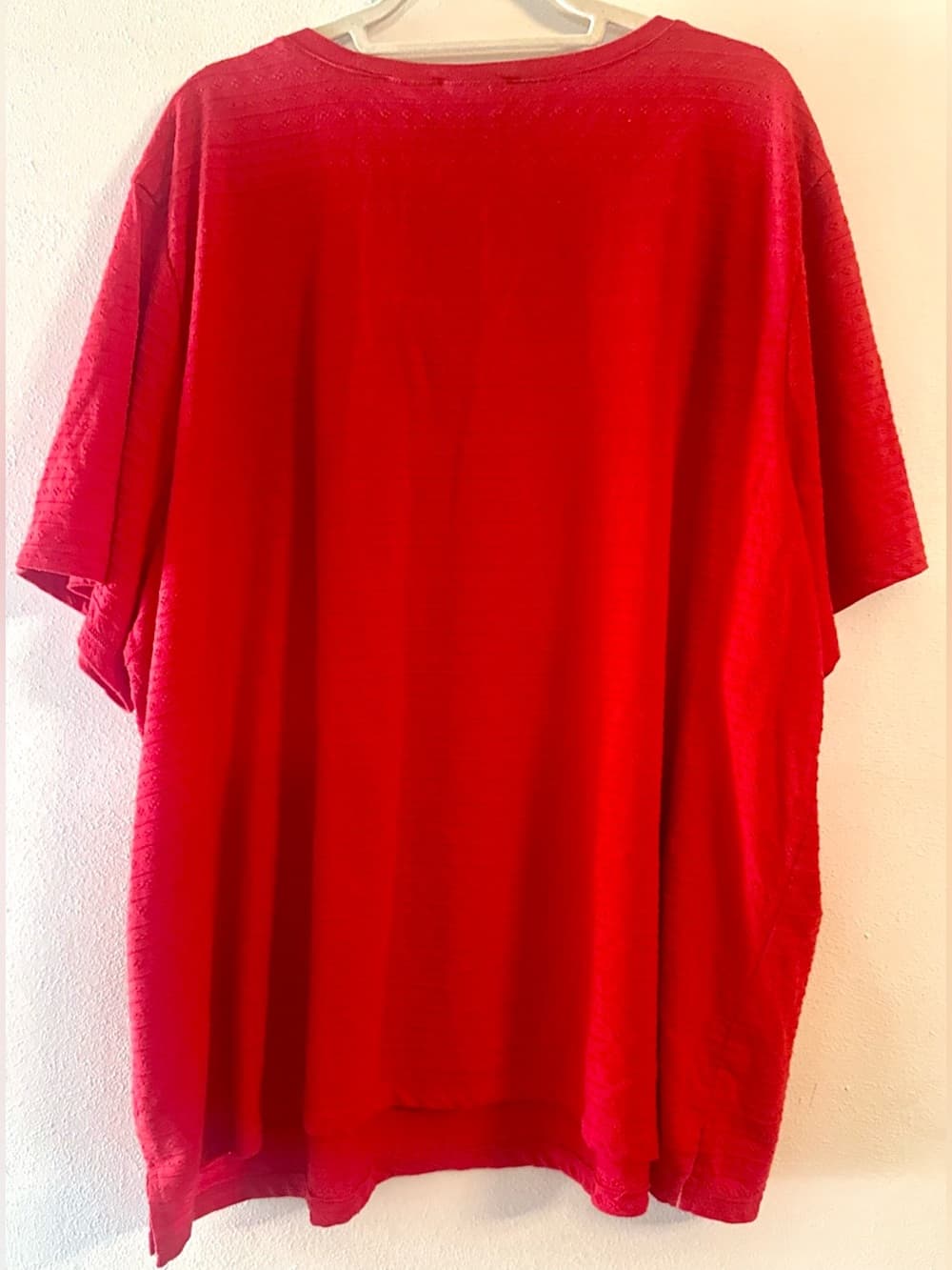 White Stag Red Textured Split Neck Top 30W/32W 4X Plus Size - Thumbnail 2