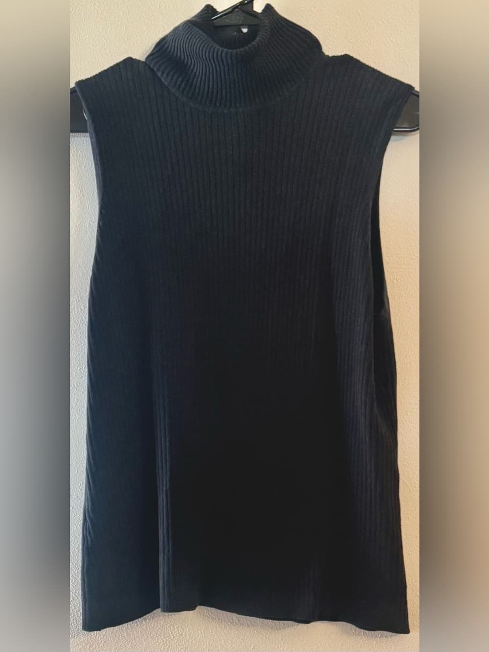 Chico’s Black Ribbed Sleeveless Mock Neck Knit Top XXL