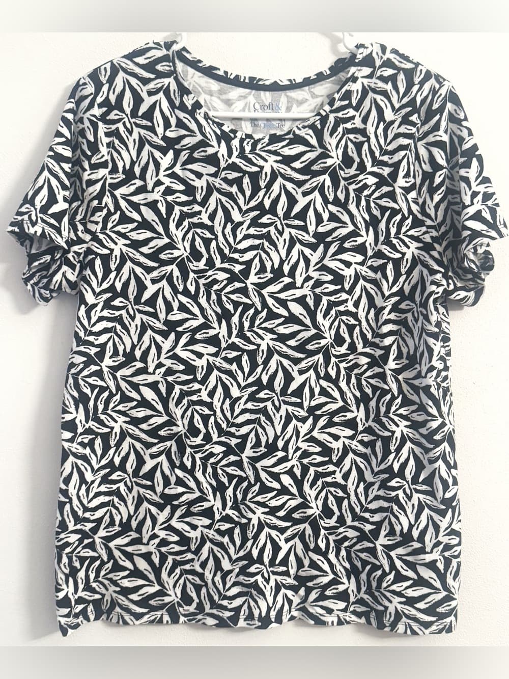 Croft & Barrow Black White Abstract Print Tee Large Short Sleeve Cotton Top