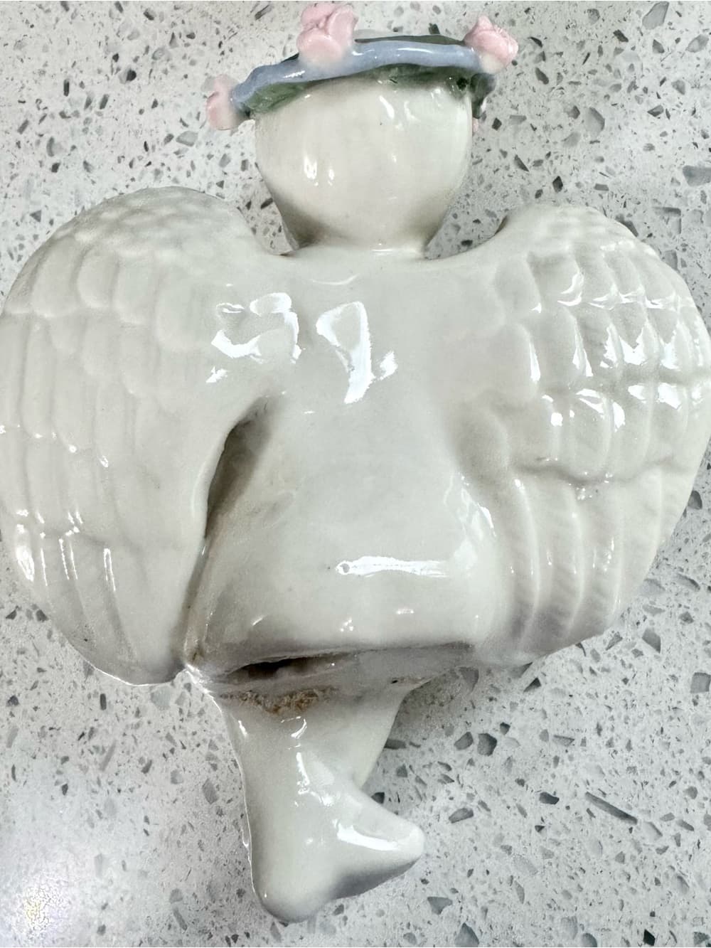 White Ceramic Sitting Cherub Angel Figurine With Rose Wreath - Thumbnail 4