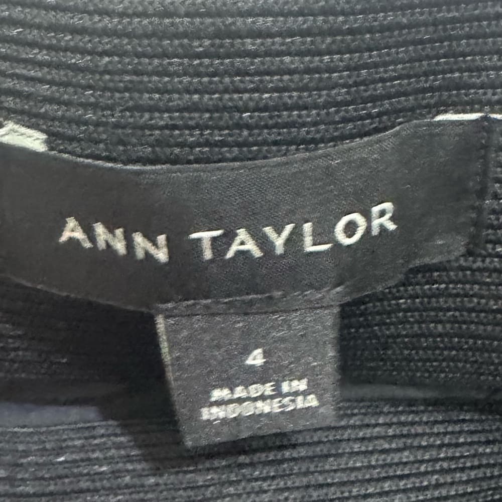 Ann Taylor Black Pull On Leggings Size 4 Slim Fit Stretch Rayon Workwear - Thumbnail 3