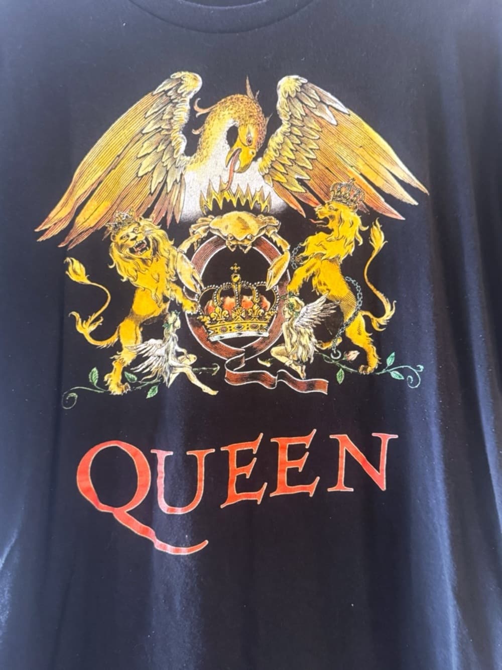 Queen Band Graphic T Shirt XL Black Classic Crest Logo Rock Tee - Thumbnail 3