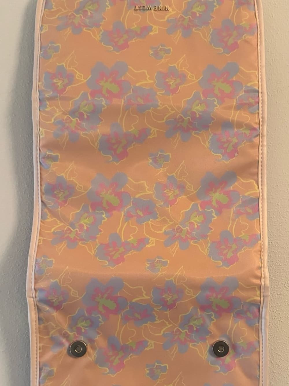 Nine West Floral Hanging Travel Organizer Makeup Toiletry Bag Roll Up - Thumbnail 3