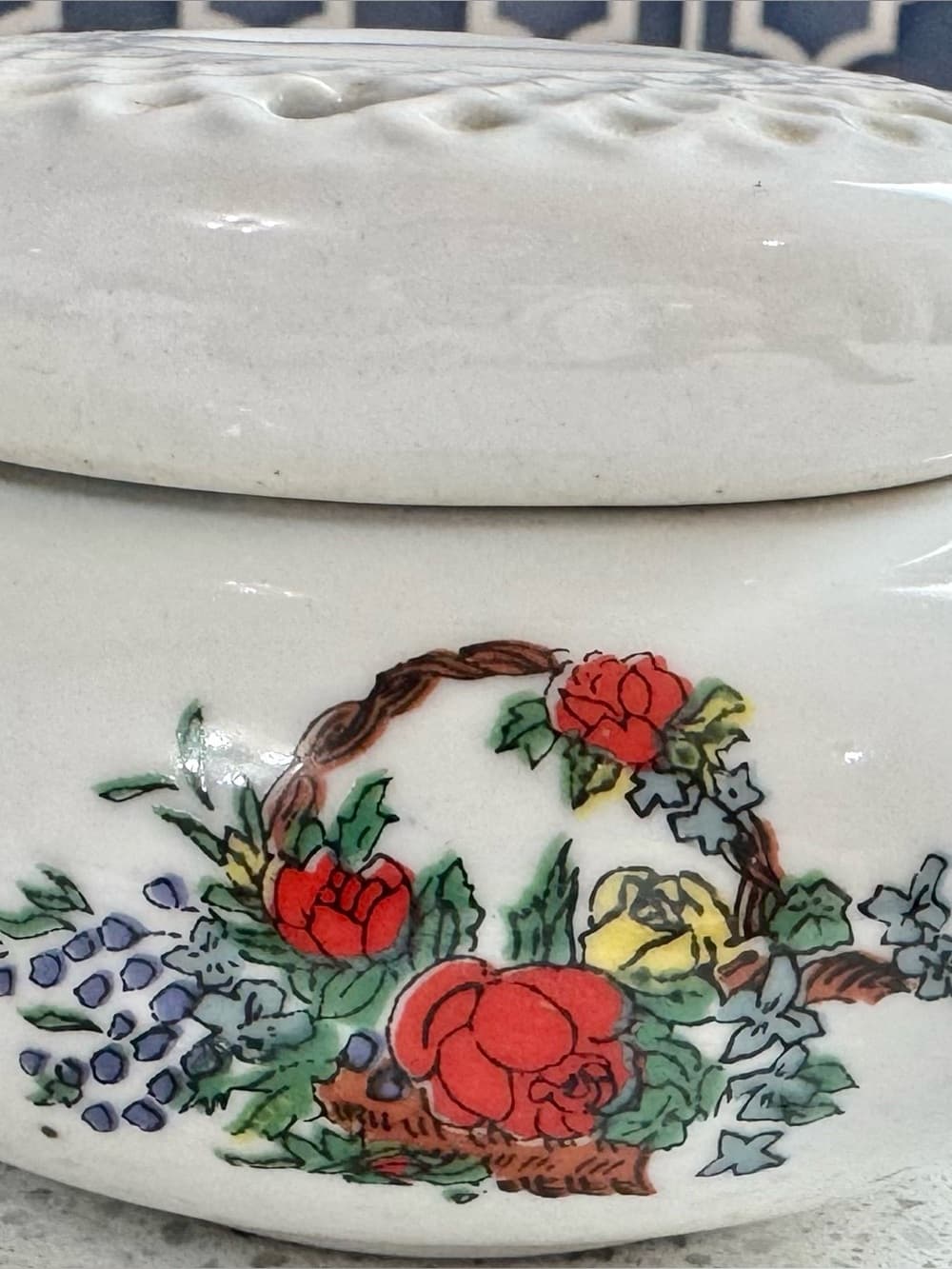 Vintage Floral Ceramic Potpourri Jar With Lid - Thumbnail 2