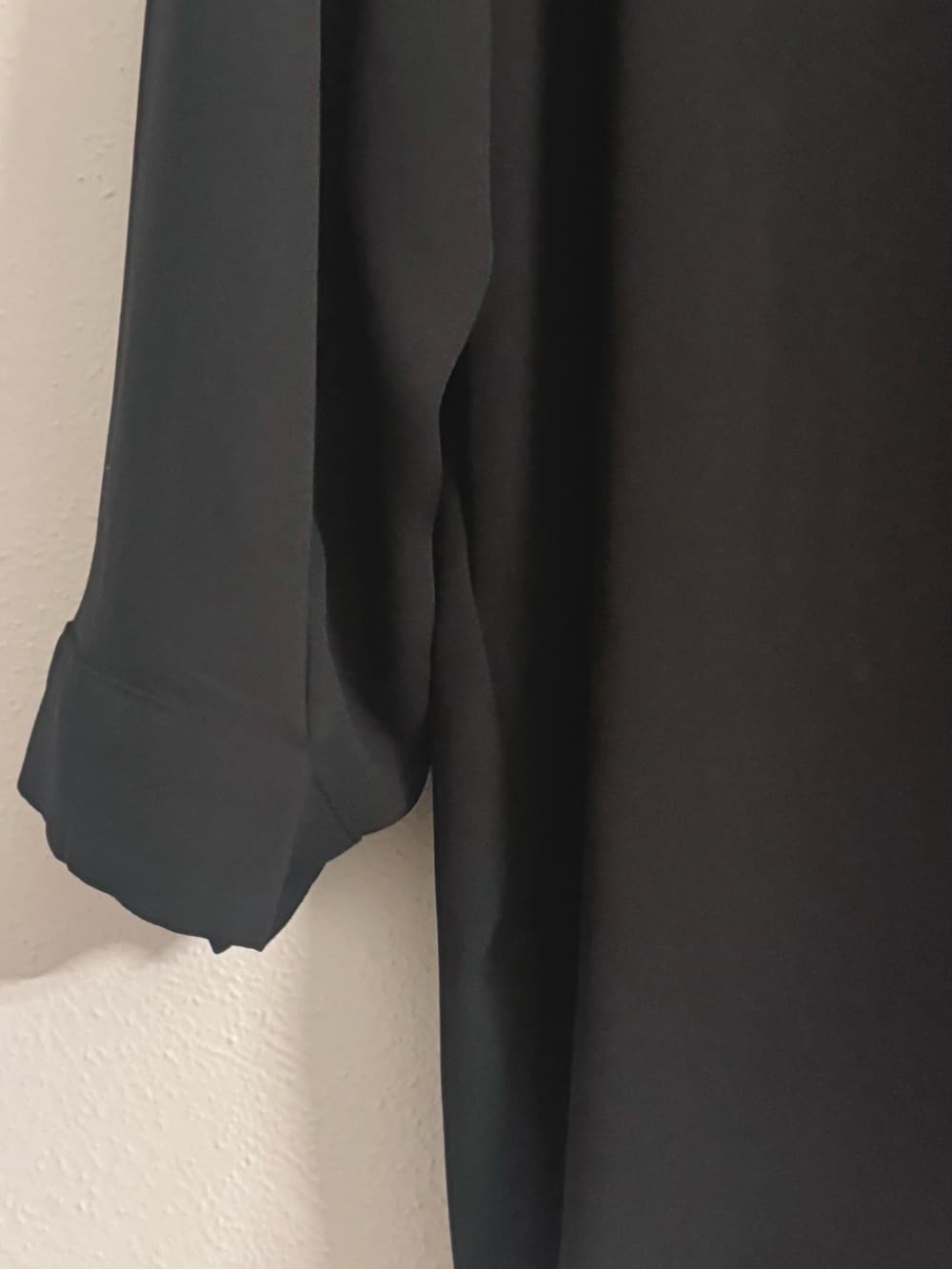 Forever 21 Black V-Neck 3/4 Sleeve Blouse L Flowy Chiffon Casual Workwear - Thumbnail 5
