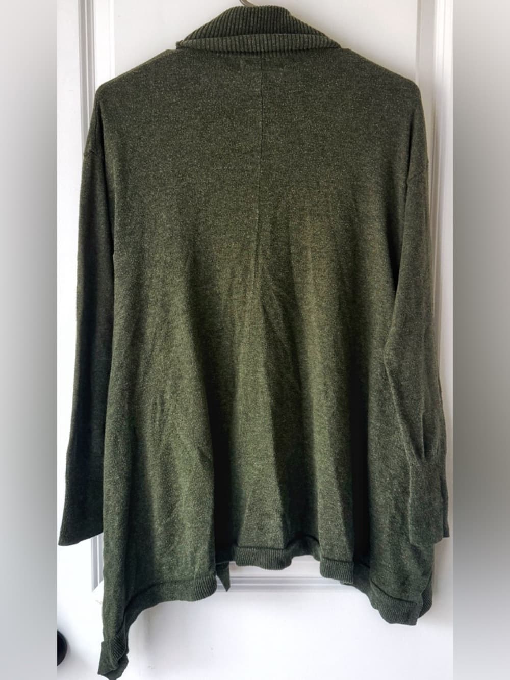Mossimo Supply Co Women's Olive Green Turtleneck Oversized Sweater Size Small - Thumbnail 2