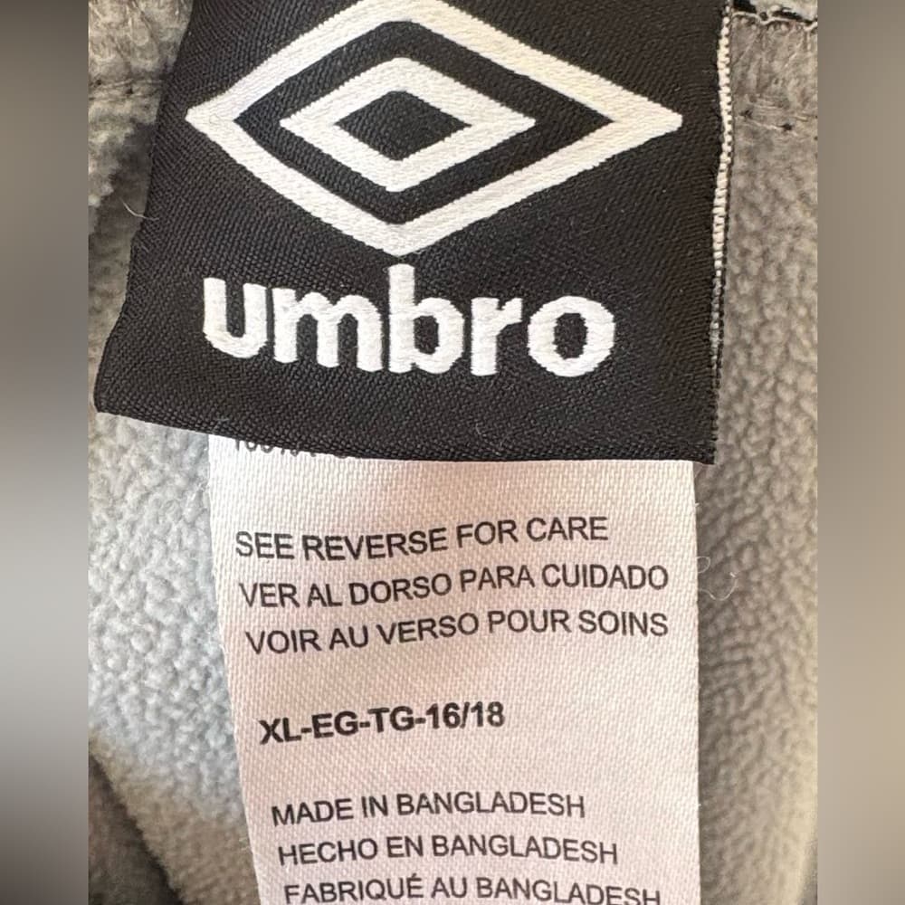 Umbro Gray Jogger Sweatpants Youth XL Slim Fit Zip Pocket Athletic - Thumbnail 5