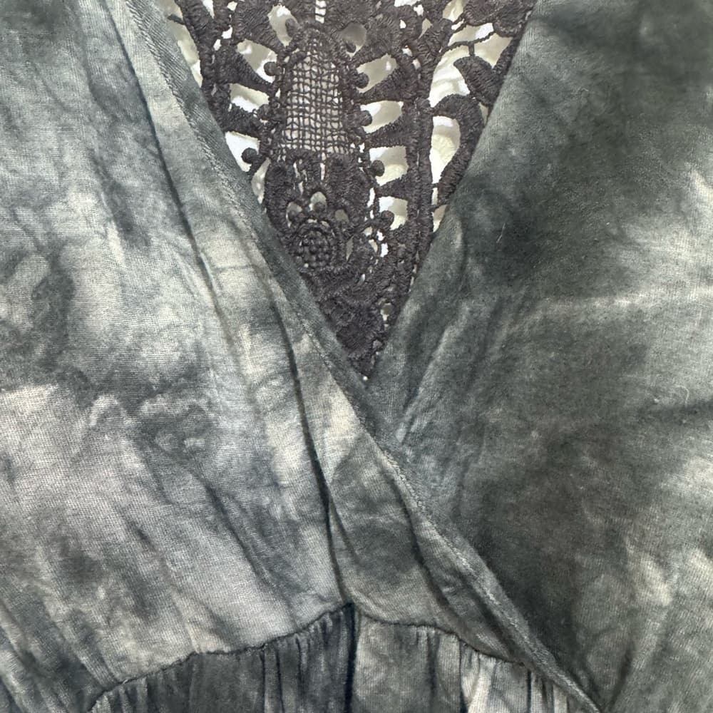 Elle Black Gray Tie Dye Crochet Shift Dress M V Neck Sleeveless - Thumbnail 3