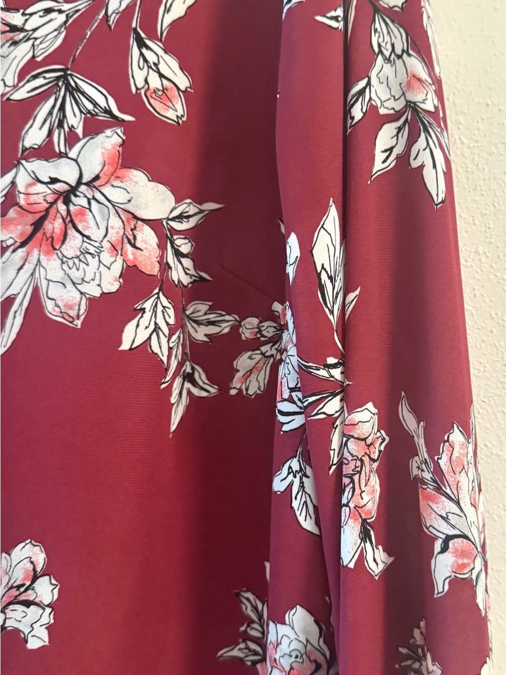 Apt. 9 Burgundy Floral Print Bell Sleeve Blouse XL - Thumbnail 3