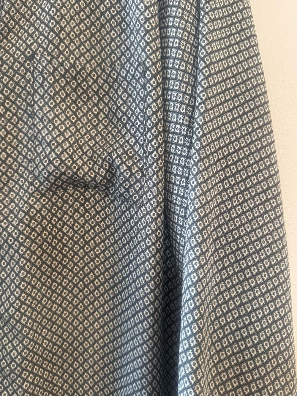Dressbarn Women's Black White Geometric Print Button Down Blouse Size XL - Thumbnail 4