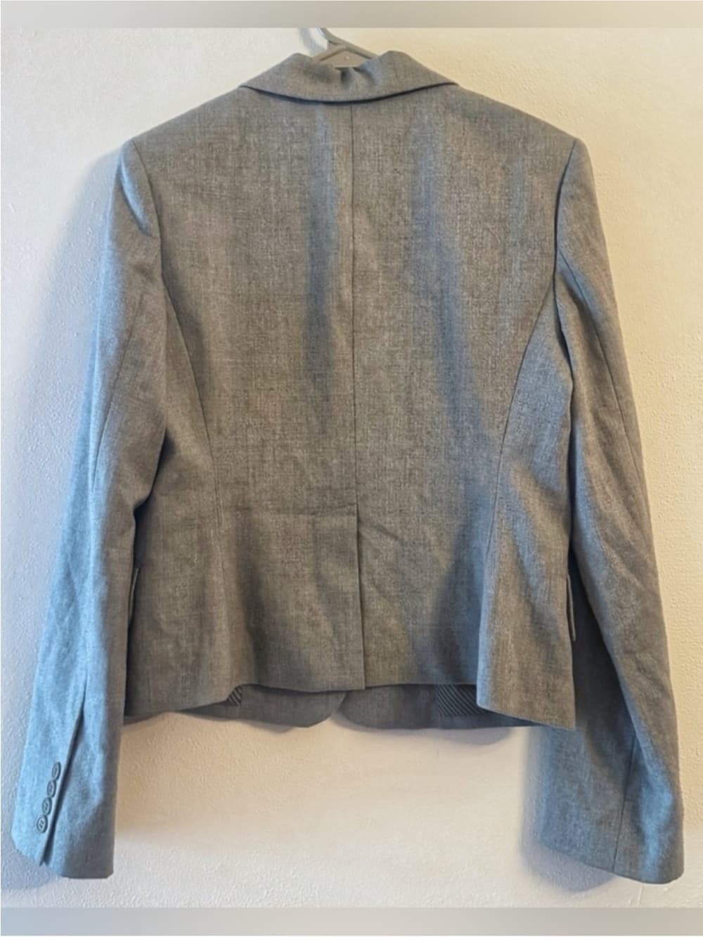 BCBG Max Azria Gray Tailored Blazer M Fitted Career Jacket - Thumbnail 2