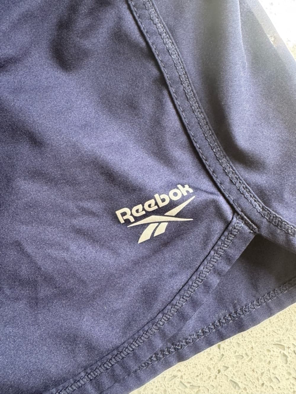Reebok Navy Athletic Shorts XL Built In Liner Running Workout Lightweight - Thumbnail 3