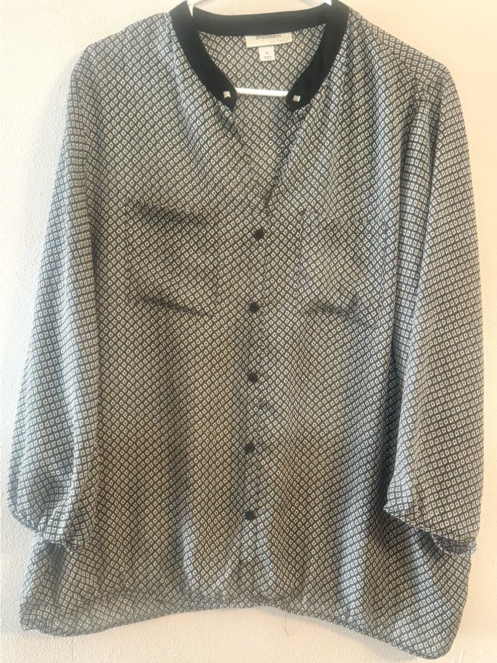 Dressbarn Women's Black White Geometric Print Button Down Blouse Size XL