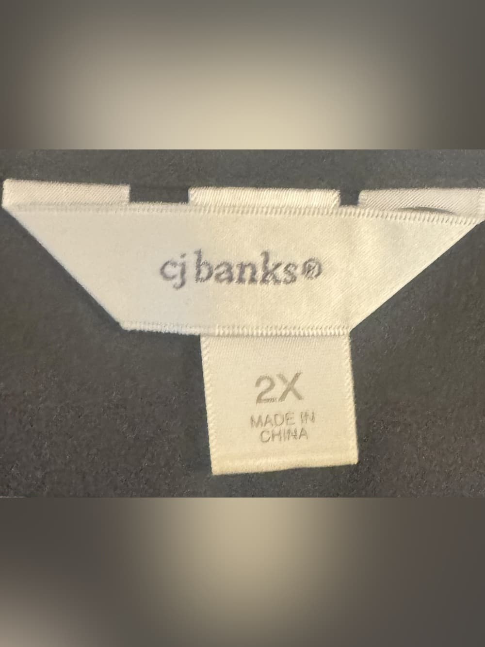 CJ Banks Plus Size 2X Black Sleeveless Top Floral Applique Neckline - Thumbnail 4