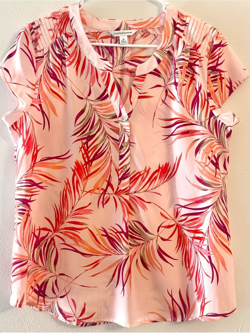 Croft & Barrow Women's Pink Tropical Print Cap Sleeve V-Neck Blouse Size Medium