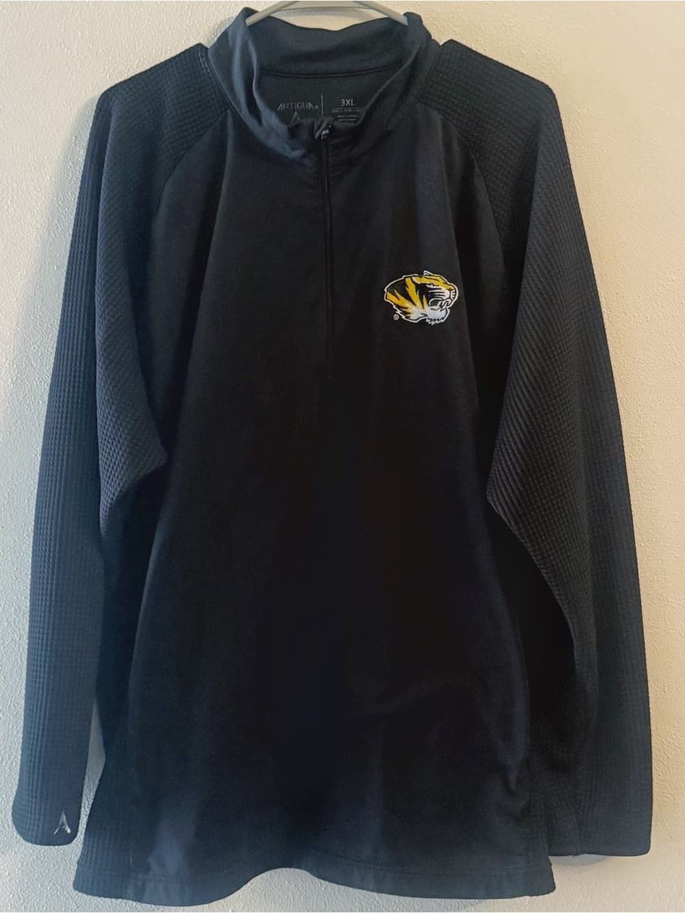 Mizzou Tigers Quarter Zip Pullover 3XL Black Athletic Top