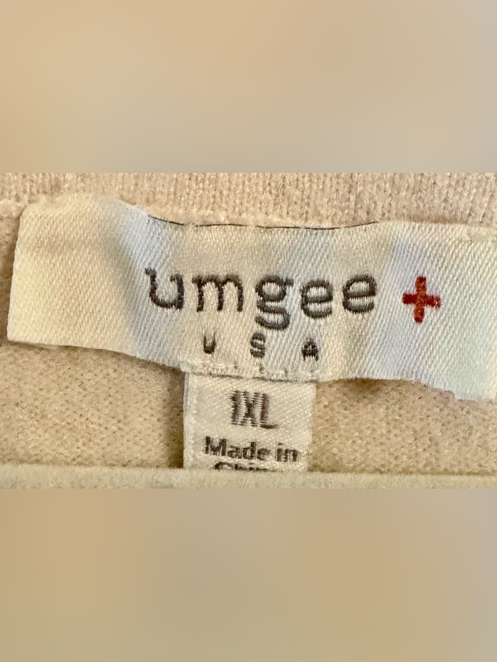 Umgee Women's Cream Oversized Long Sleeve Draped Tunic Top Plus Size 1X - Thumbnail 3