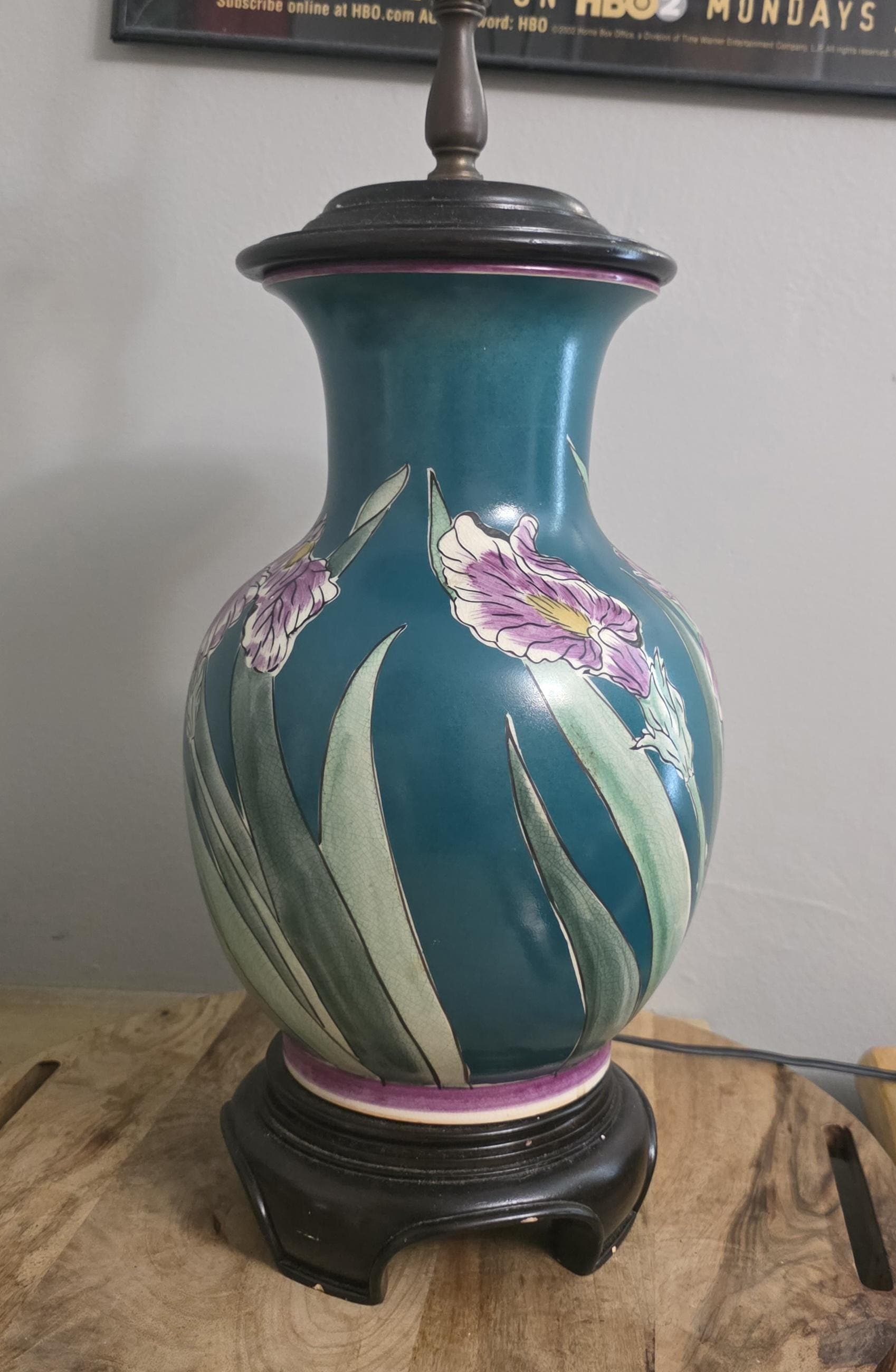 Vintage Chinese Oriental Lamp Green and Purple Iris Lamp - Thumbnail 4