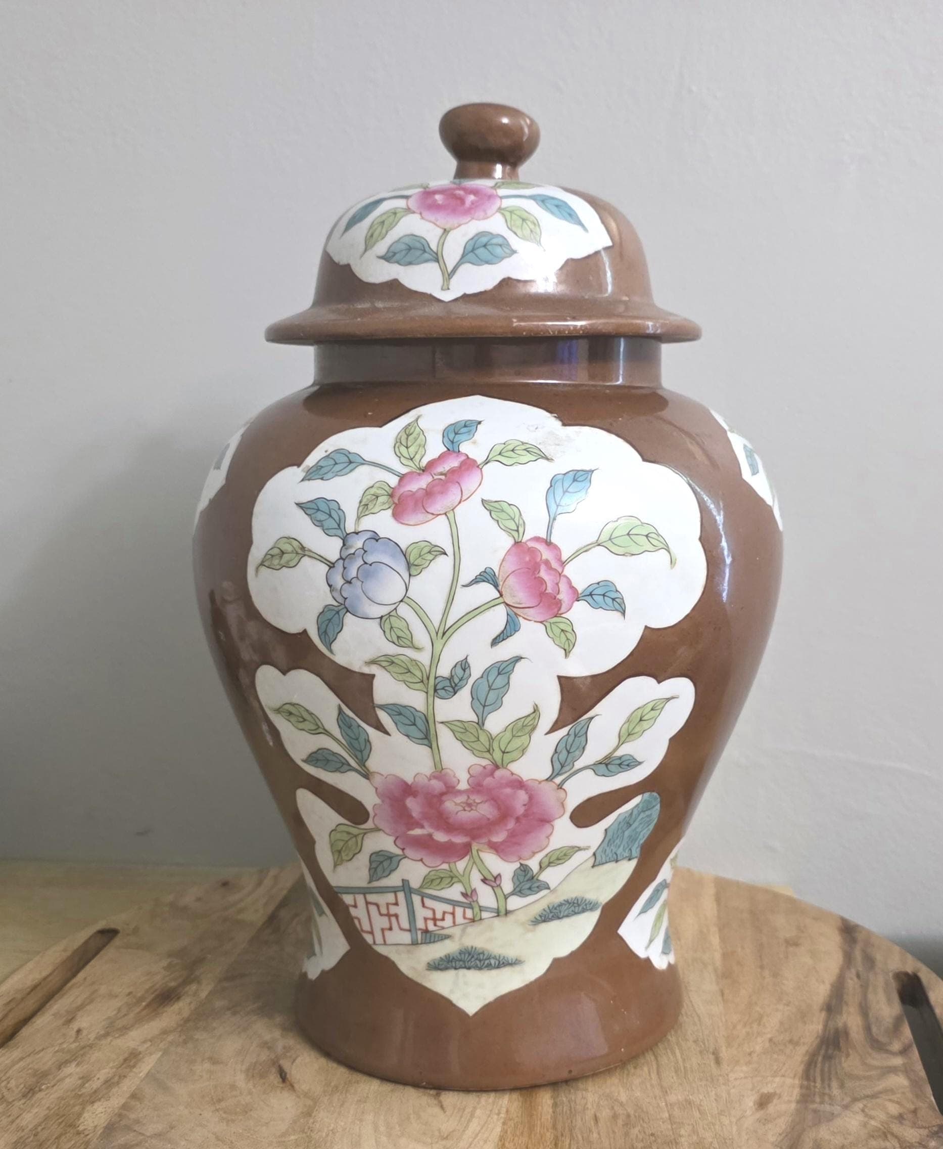 Vintage Capucine and Famille Rose Chinese Export Ginger Jar