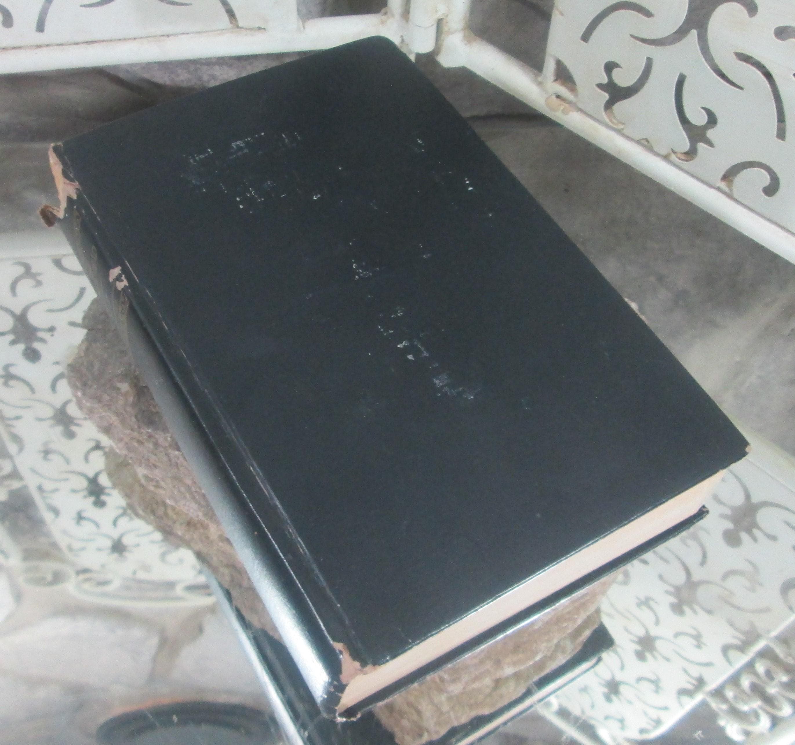 The Fountainhead by Ayn Rand, Vintage Book, 1943