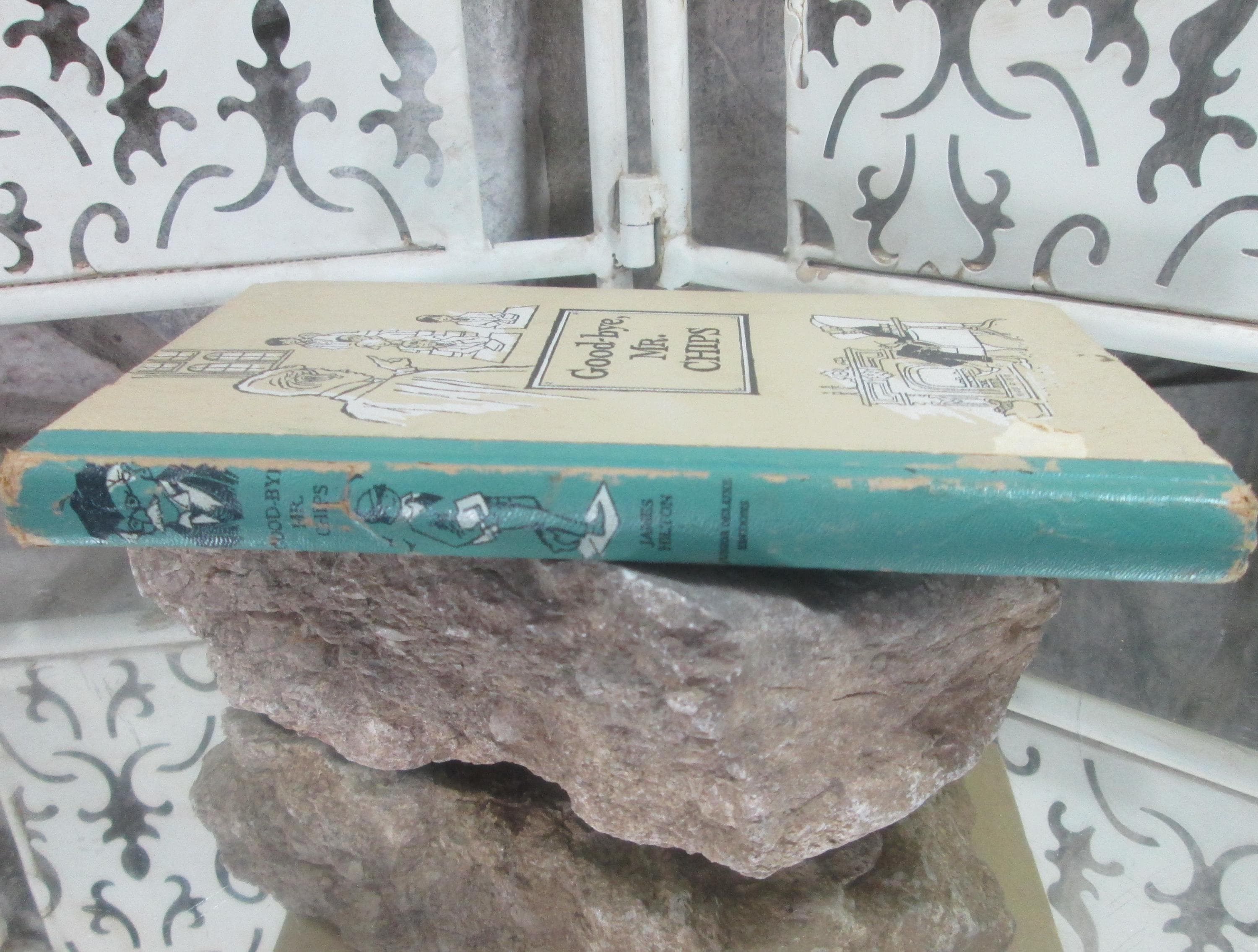 Goodbye, Mr. Chips by James Hilton, Junior Deluxe Edition, 1962, Vintage Book - Thumbnail 2